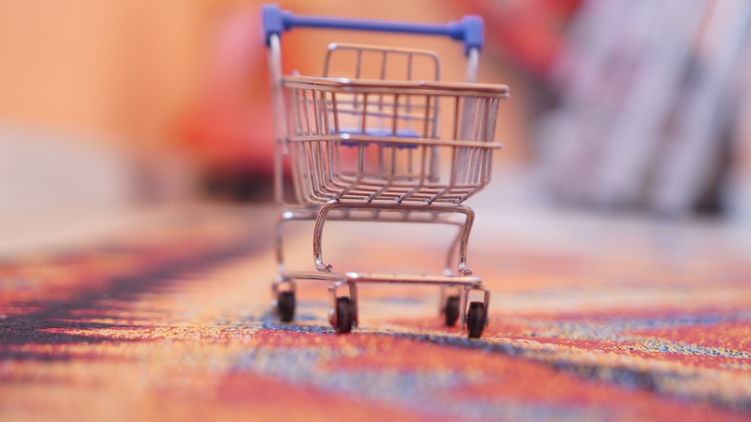 Waarom e-shopping steeds populairder wordt